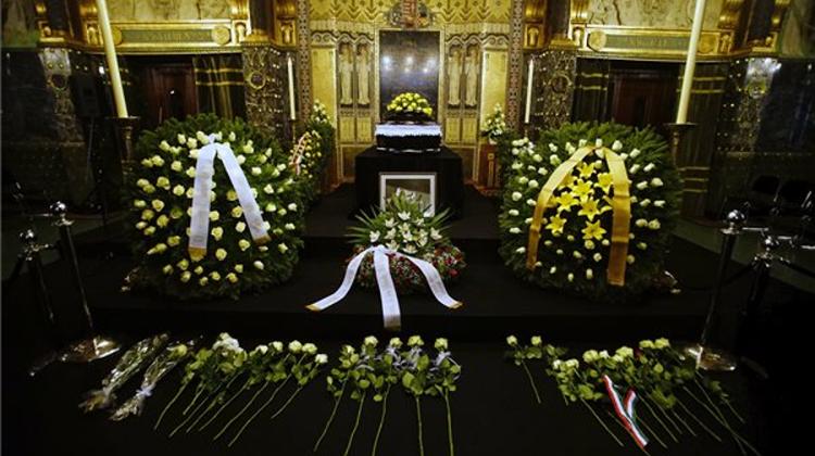 Pianist, Conductor Zoltán Kocsis Laid To Rest