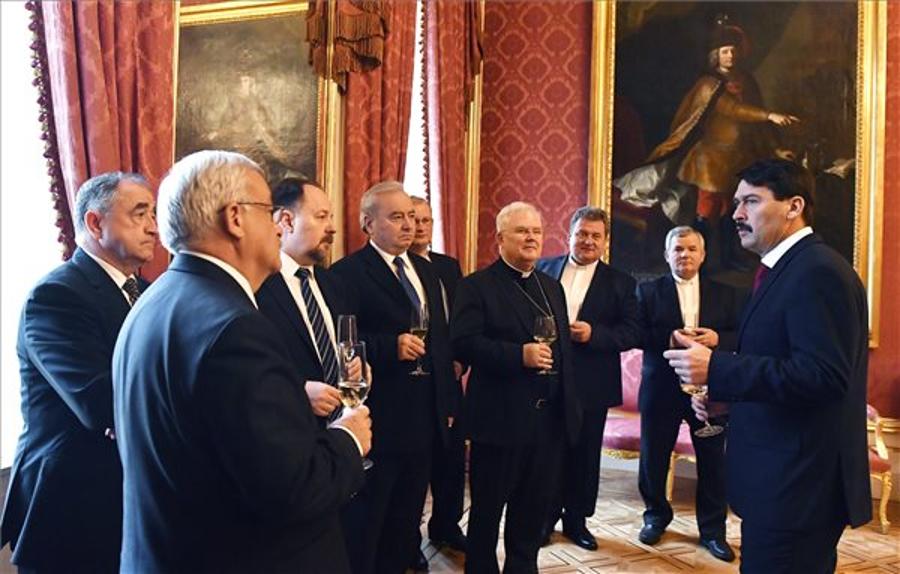 President Áder Receives Ethnic Hungarian Church Leaders