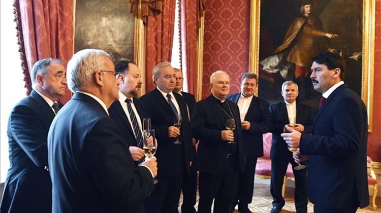 President Áder Receives Ethnic Hungarian Church Leaders