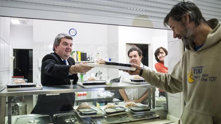 Czibere: New Scheme To Feed 4,000 Homeless Over Four Years