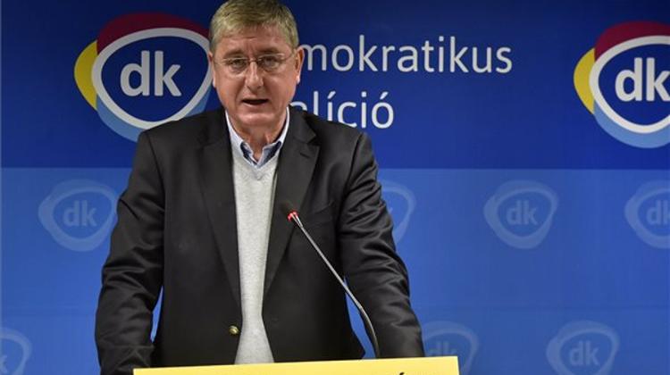 Former Socialist PM Gyurcsány: Politics To Heat Up In 2017