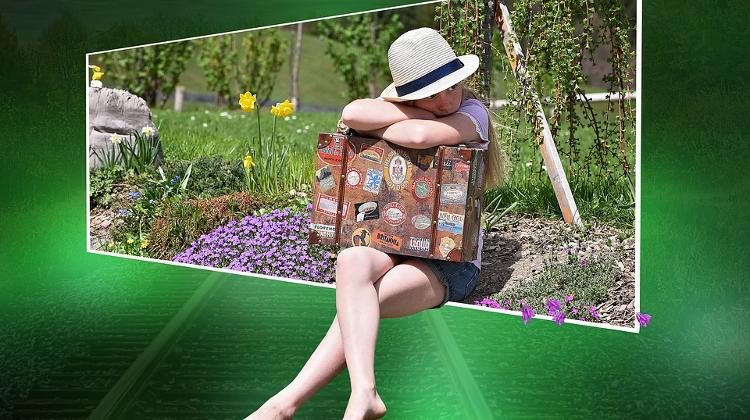 Hungarians Travel More Abroad