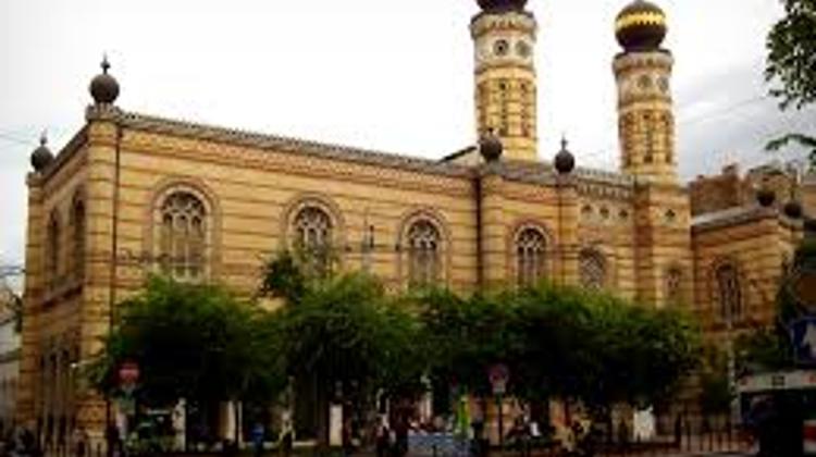 Synagogue To Be Renovated