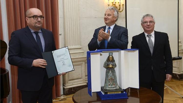 Hungary Has Duty To Help Advance Lives Of Hungarians Abroad