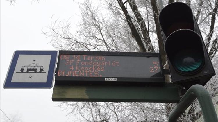 Opposition Parties Call For Free Public Transport During Smog Alerts