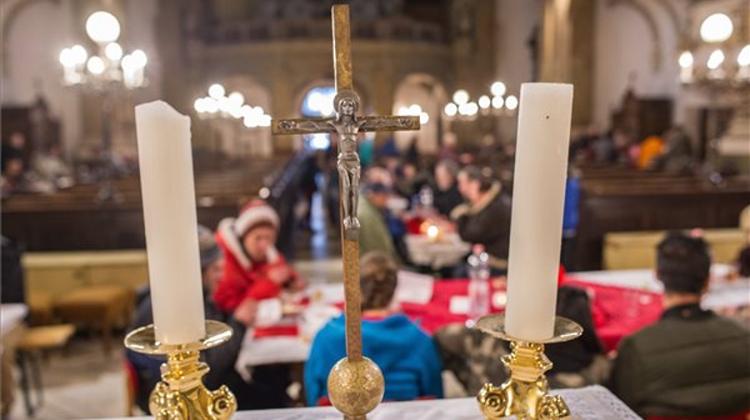 Charity Groups Help The Homeless In Extreme Cold