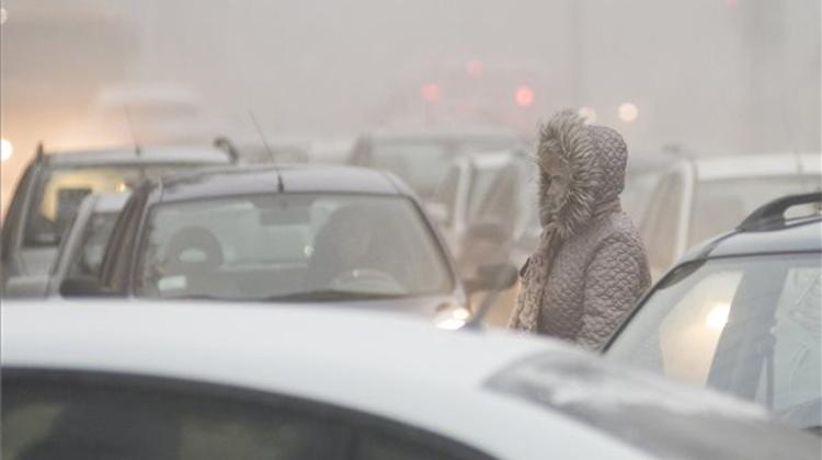 Smog Alerts Maintained In Budapest, Several Cities