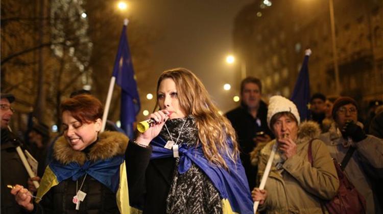 Putin In Budapest – Opposition Együtt Demonstrates Against Visit