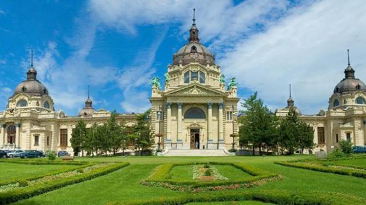 Signature Collection For Referendum On City Park Development Project