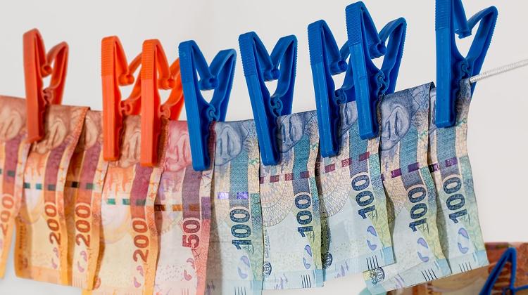 Russians Caught Laundering Money In Hungary