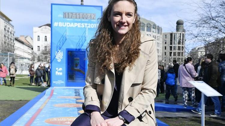 Swimming Champion Katinka Hosszú Starts Countdown