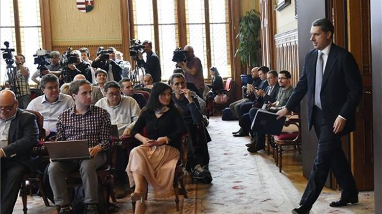 CEU Issue Used To Attack Hungary On Migrant Quotas