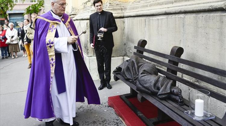 "Homeless Jesus” Sculpture Unveiled