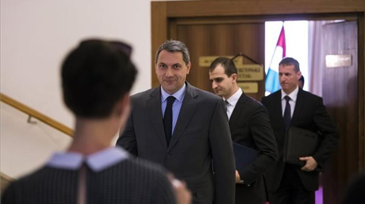 Lázár: Govt To Discuss Impact Of Manchester Attack On Wed