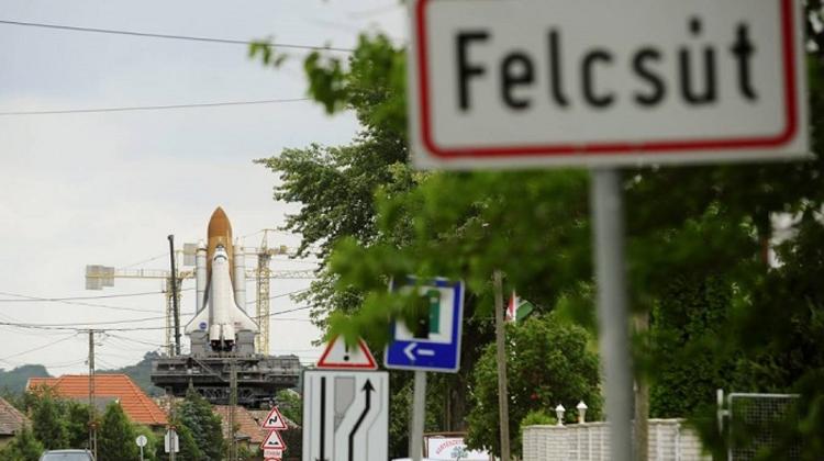Two-Tailed Dog Party Raises Money To Build Space Station In Felcsút