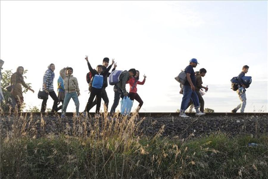 Migrants Taking Romania Route Towards Hungary