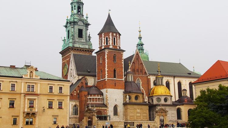 Assembly Supports Budapest-Krakow Twin-City Cooperation