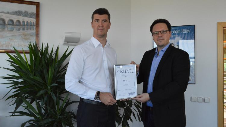 Hertz Wins Hungarian Superbrands Award