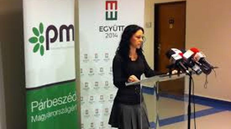 Parliament Votes To Dock Opposition MPs’ Pay