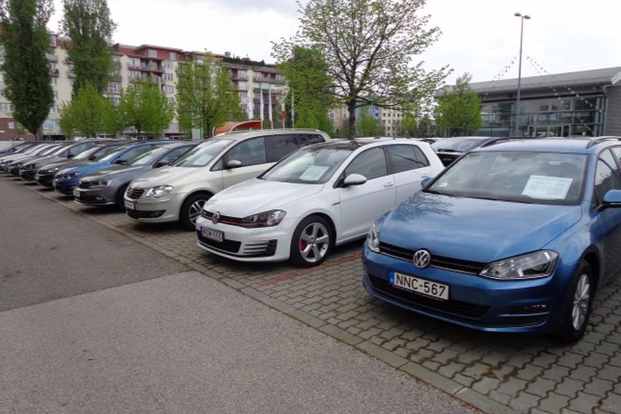 Three-Fourths Of Hungarian Families Use 10+ Year Old Cars