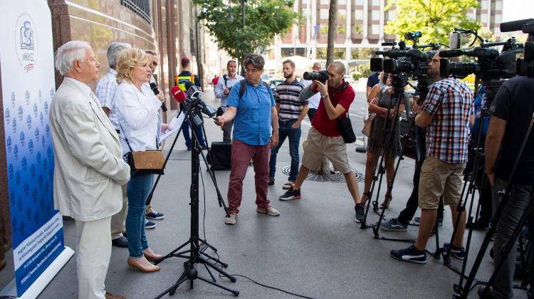 Over 5,000 Public Sector Employees Go On Strike In Hungary