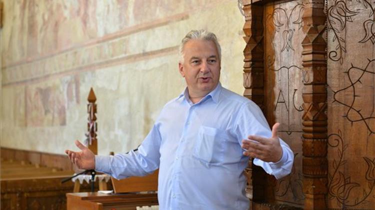 Hungary May Take In Christian Girl Expelled From Sweden