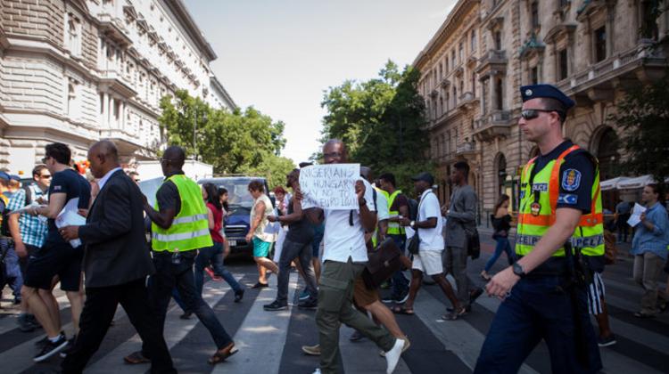 Nigerian Expats Protest Against ‘Unacceptable’ Hungarian Loan To Nigeria