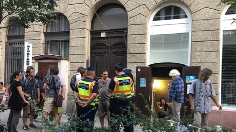 Police Arrive One Hour After Grand Opening Of Two-Tailed Dog Party Pub