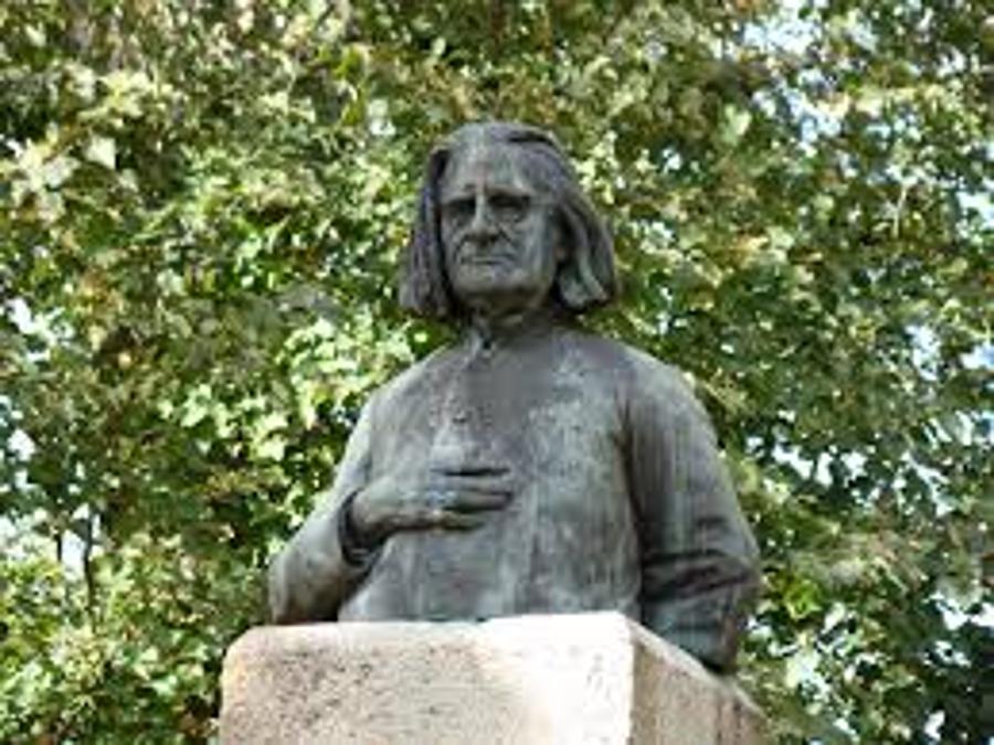 Budapest Assembly Votes To Donate Liszt Bust To Buenos Aires