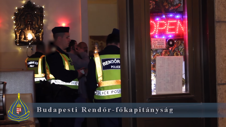 Video: Police Shut Budapest Bar For Overcharging