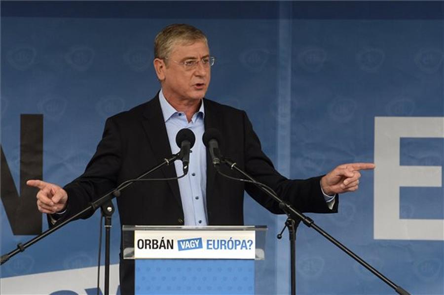 Gyurcsány Urges Voters To ‘Choose Europe Over Orbán’