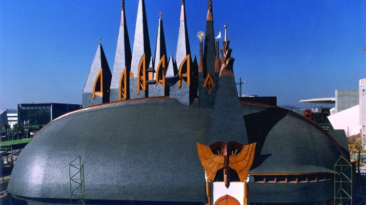 Famous Architect Makovecz’s Structure To Be Auctioned Off