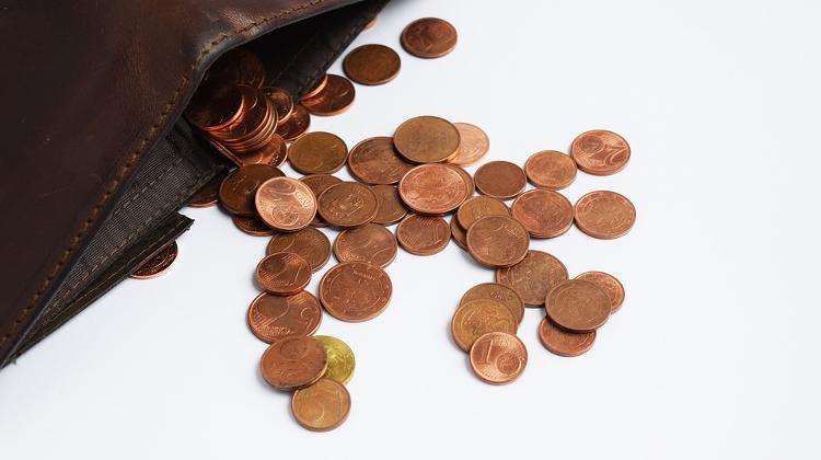 Hungarians Have One Of The Lowest Salaries In Europe