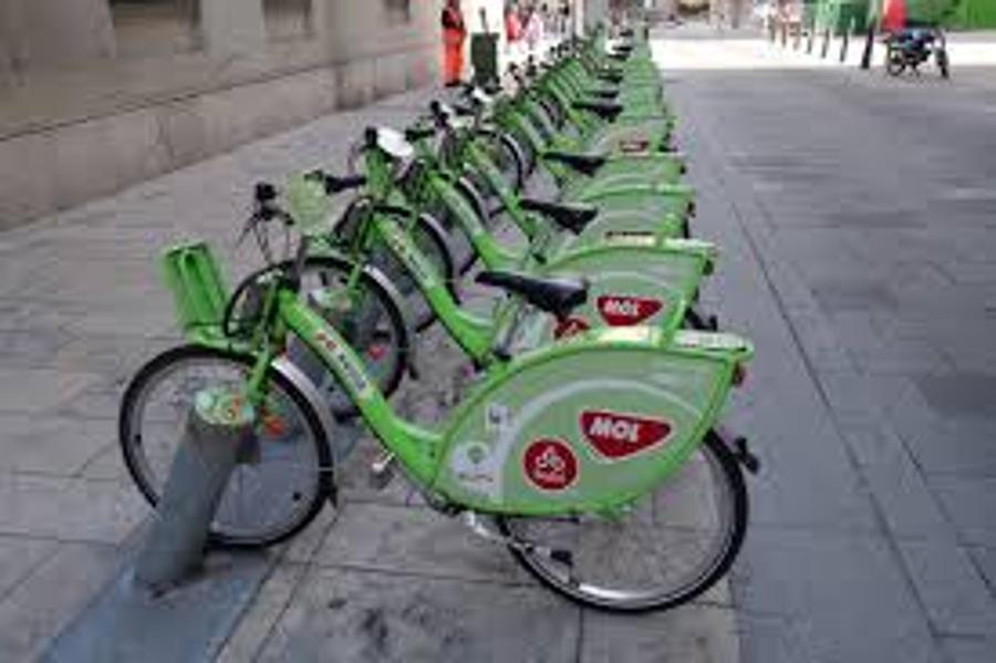 Budapest Bike-Sharing System Used 645,000 Times Last Year