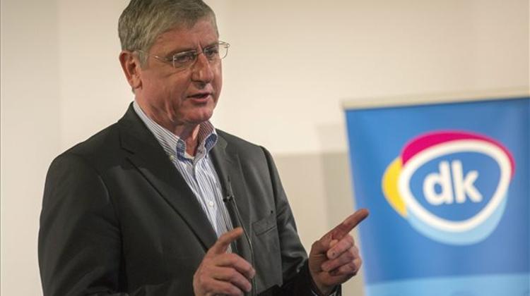 DK Launches Signature Drive To Ban Votes From Beyond Border