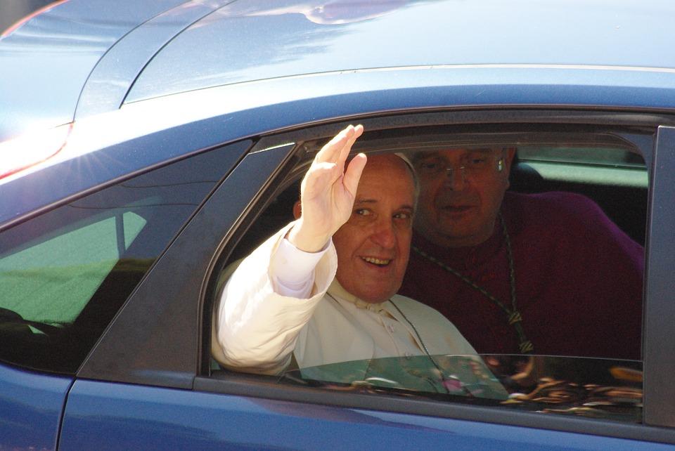 Pope Meets Hungarian Bishops
