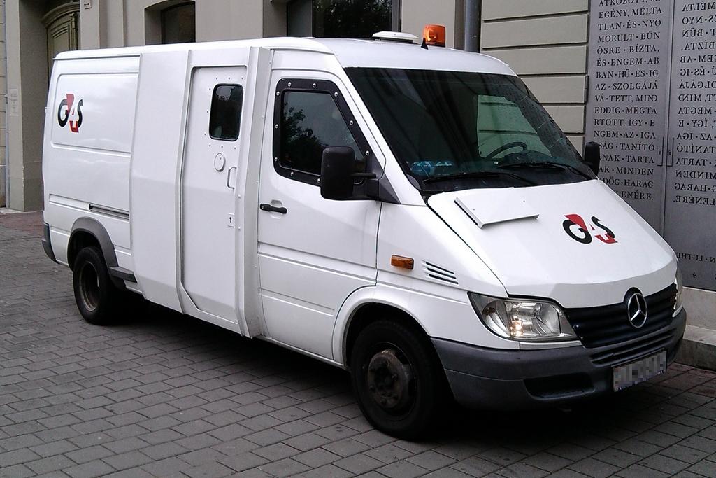 Hungary’s Cash Transportation Sector Controlled By Companies With Ties To Government