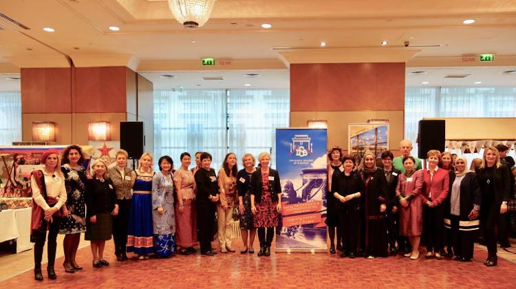 Video: 7th Diplomatic Fair Donates Proceeds To Sick And Underpriveledged Children