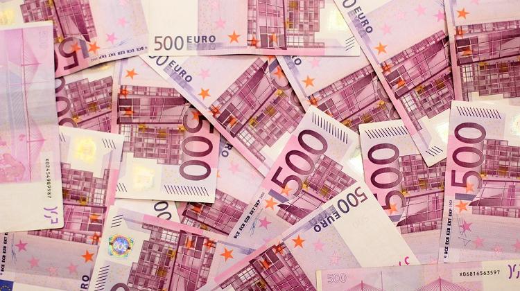 Hungary Trade Surplus Narrows To 718 Million Euros In November